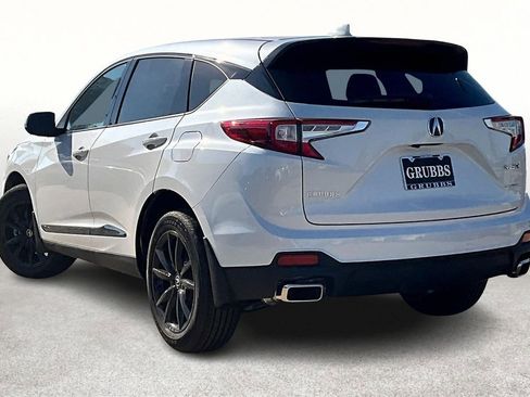 New 2025 Acura RDX SH-AWD image 4