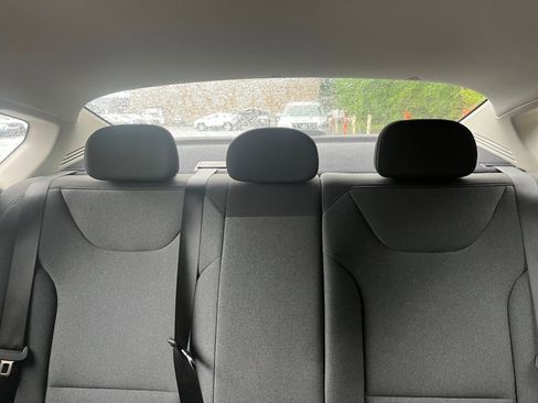 Used 2025 Kia K4 FWD image 37