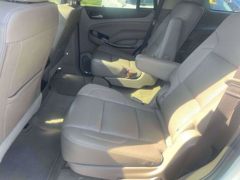Used 2018 GMC Yukon SLT w/ Open Road Package RWD image 6