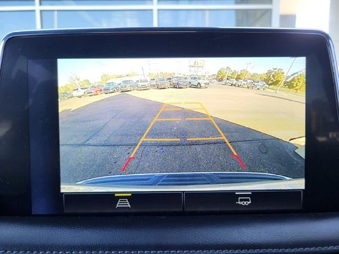 Used 2023 Chevrolet Tahoe LT image 15