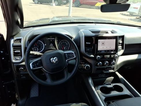 New 2026 RAM 1500 Express AWD/4WD image 8