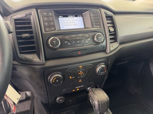 Used 2019 Ford Ranger XL w/ Equipment Group 101A Mid image 11