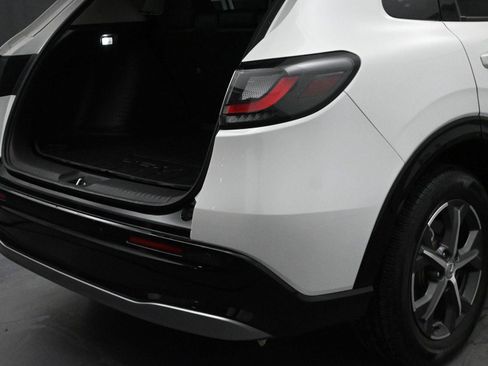 Used 2024 Honda HR-V EX-L image 12