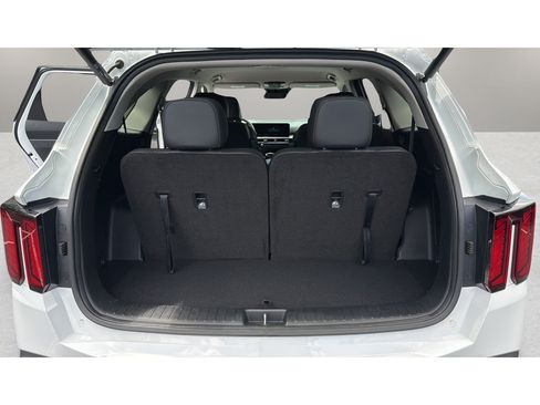 Used 2025 Kia Sorento EX AWD/4WD image 20