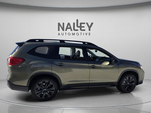 Used 2022 Subaru Ascent Onyx Edition image 5