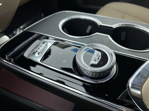 Used 2026 Cadillac Lyriq V image 17