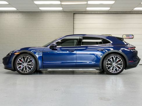 Used 2024 Porsche Taycan 4S AWD/4WD image 4