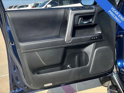 Used 2023 Toyota 4Runner Limited image 23