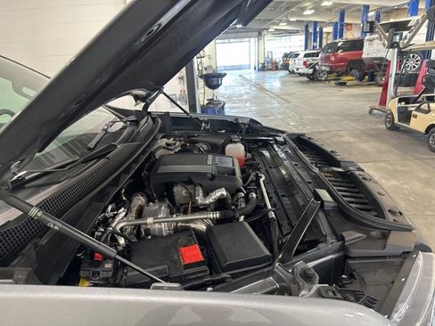 Used 2022 Chevrolet Silverado 1500 LTZ w/ LTZ Premium Package image 49