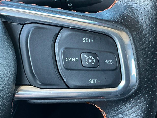 Used 2023 Jeep Gladiator Mojave w/ LED Lighting Group AWD/4WD image 27