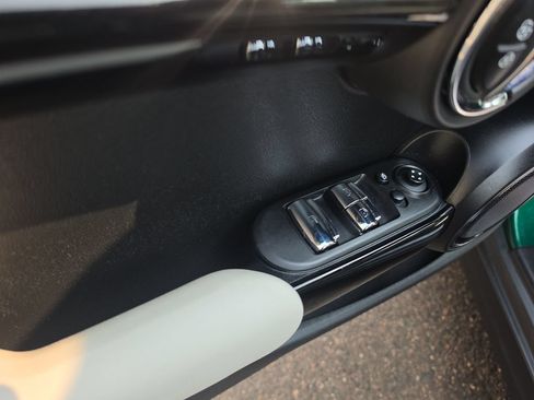 Used 2020 MINI Cooper Convertible FWD image 11
