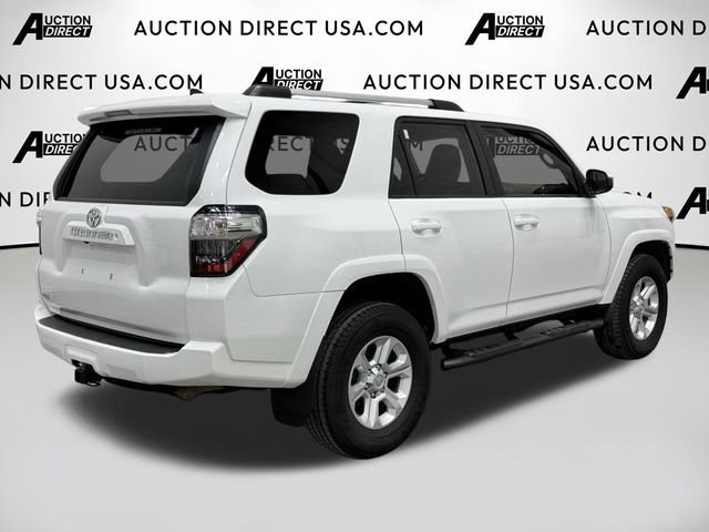 Used 2019 Toyota 4Runner SR5 AWD/4WD image 41