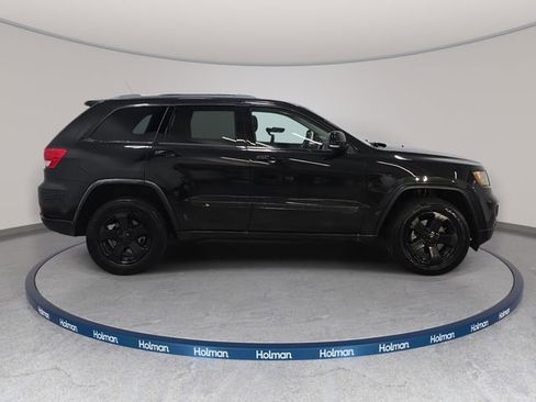 Used 2011 Jeep Grand Cherokee Limited AWD/4WD image 5