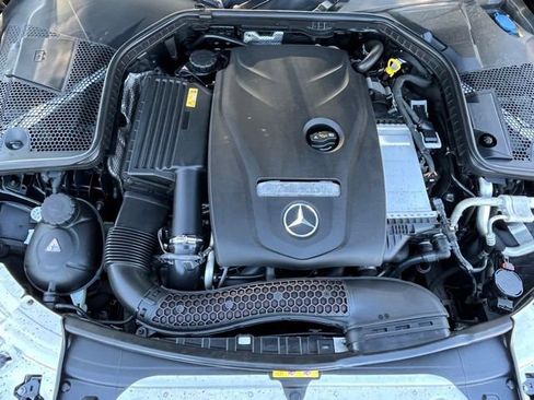 Used 2017 Mercedes-Benz C 300 4MATIC Sedan image 32