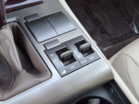 Used 2015 Lexus GX 460 image 20