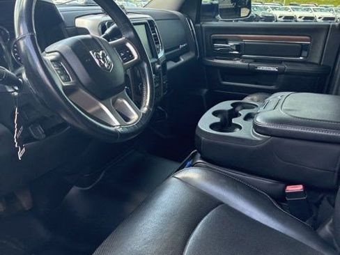 Used 2016 RAM 2500 Laramie AWD/4WD image 11