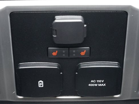 Used 2022 Ford F350 Platinum image 30