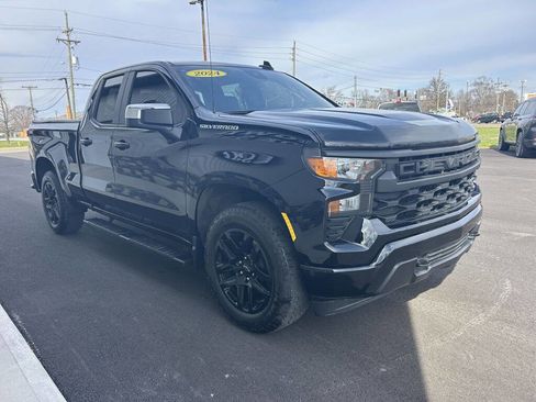 Used 2024 Chevrolet Silverado 1500 Custom image 7