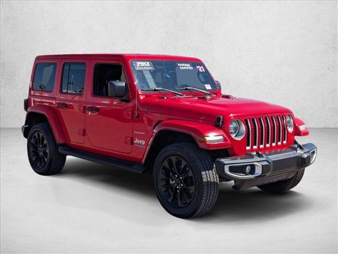 Used 2021 Jeep Wrangler Unlimited Sahara AWD/4WD image 3