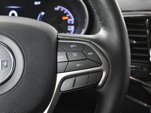 Used 2020 Jeep Grand Cherokee Limited w/ Trailer Tow Group IV image 39