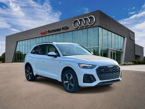 Used 2023 Audi Q5 2.0T Premium Plus w/ Premium Plus Package AWD/4WD image 7