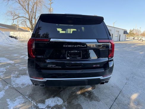 New 2025 GMC Yukon XL Denali w/ Sun & Power Step Package image 33
