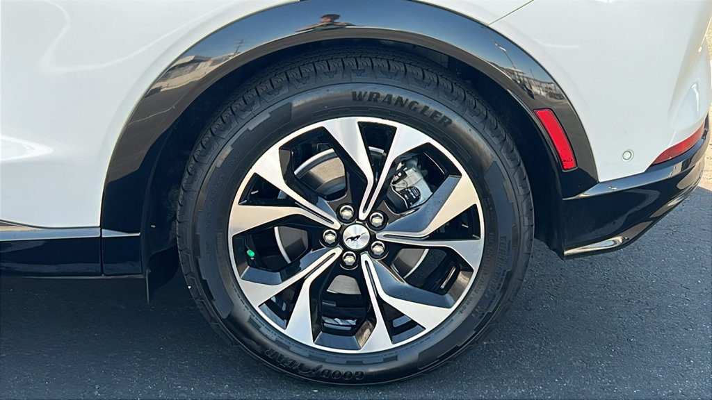 Certified 2023 Ford Mustang Mach-E Premium RWD image 7