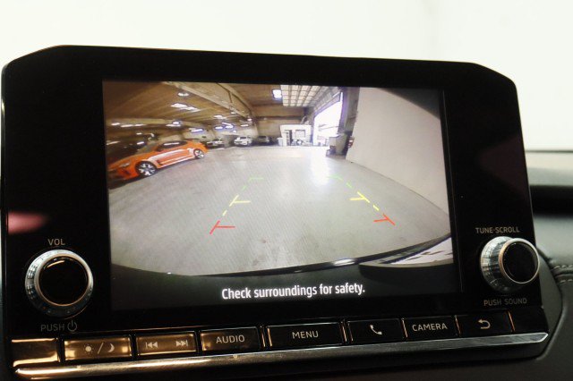 Used 2024 Mitsubishi Outlander ES FWD image 14
