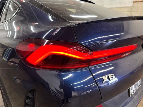 Used 2023 BMW X6 M50i w/ Executive Package AWD/4WD image 31