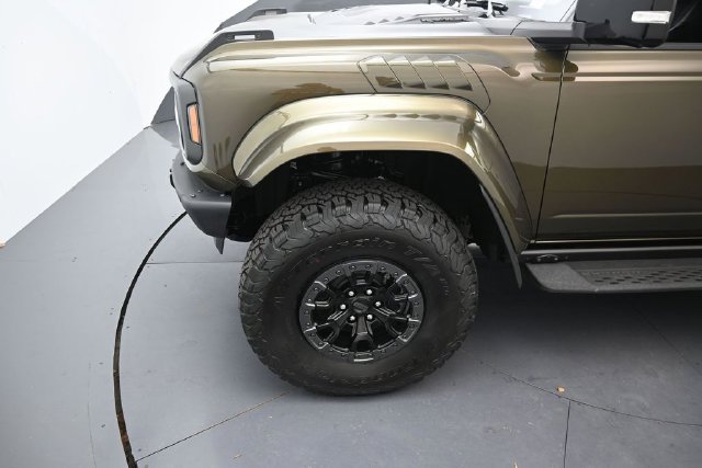 New 2026 Ford Bronco Raptor AWD/4WD image 9