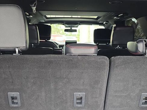 Used 2022 Ford Expedition Limited RWD image 8
