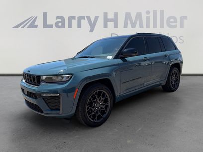 Used 2026 Jeep Grand Cherokee Summit w/ Obsidian Package