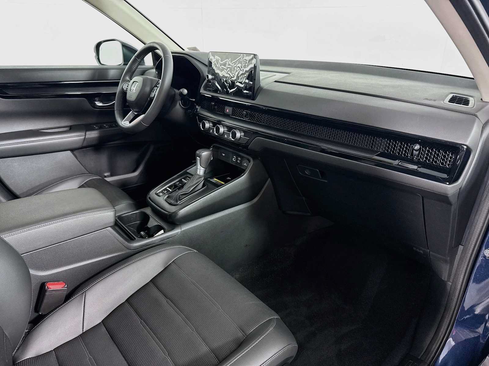 Used 2024 Honda CR-V EX-L image 25