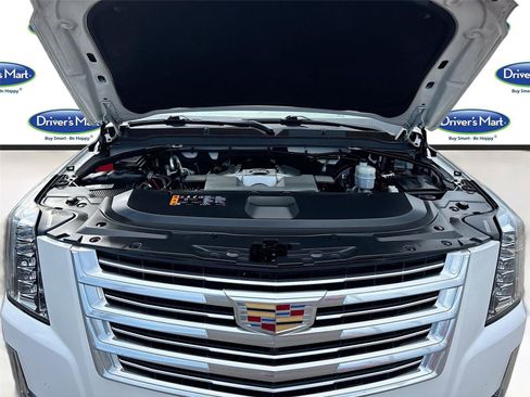 Used 2020 Cadillac Escalade ESV Platinum AWD/4WD image 33