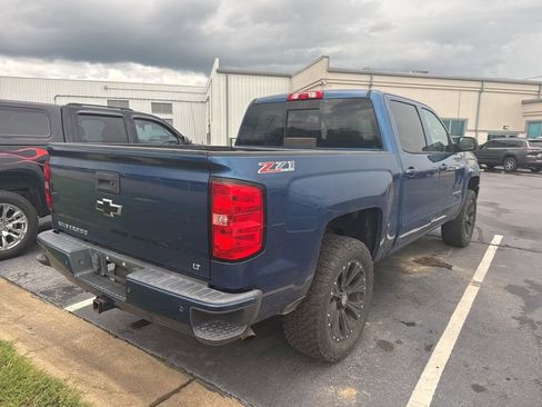 Used 2017 Chevrolet Silverado 1500 LT w/ LT Plus Package AWD/4WD image 5