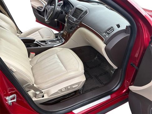 Used 2015 Buick Regal Premium w/ Experience Buick Package image 11