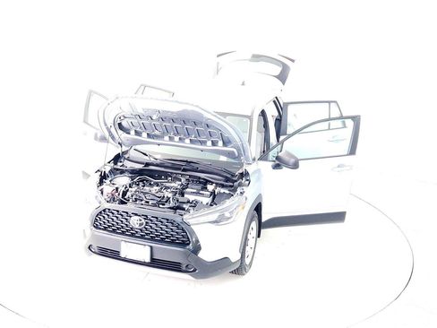 Certified 2023 Toyota Corolla Cross L image 14