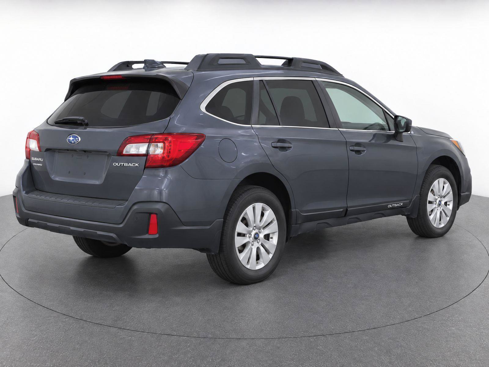 Used 2018 Subaru Outback 2.5i Premium w/ Popular Package #1 AWD/4WD image 4