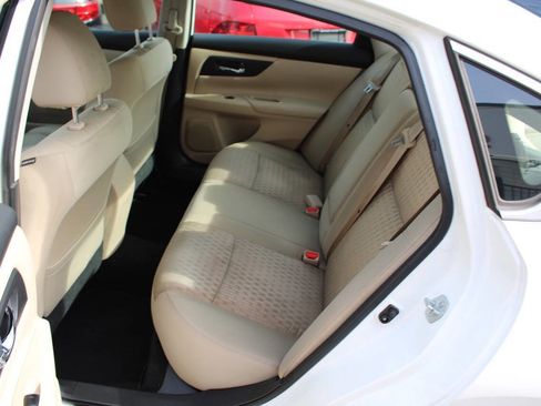 Used 2016 Nissan Altima 2.5 S w/ Power Driver Seat Package image 26