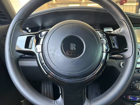 Certified 2014 Rolls-Royce Wraith RWD image 24