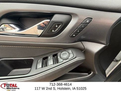 Used 2019 Chevrolet Traverse Premier AWD/4WD image 19