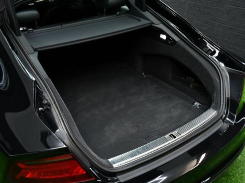 Used 2018 Audi RS 7 Performance image 53