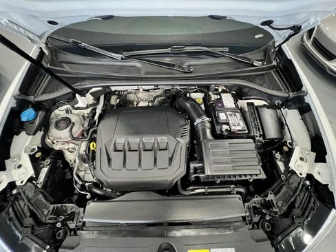 Used 2020 Audi Q3 2.0T Premium image 37