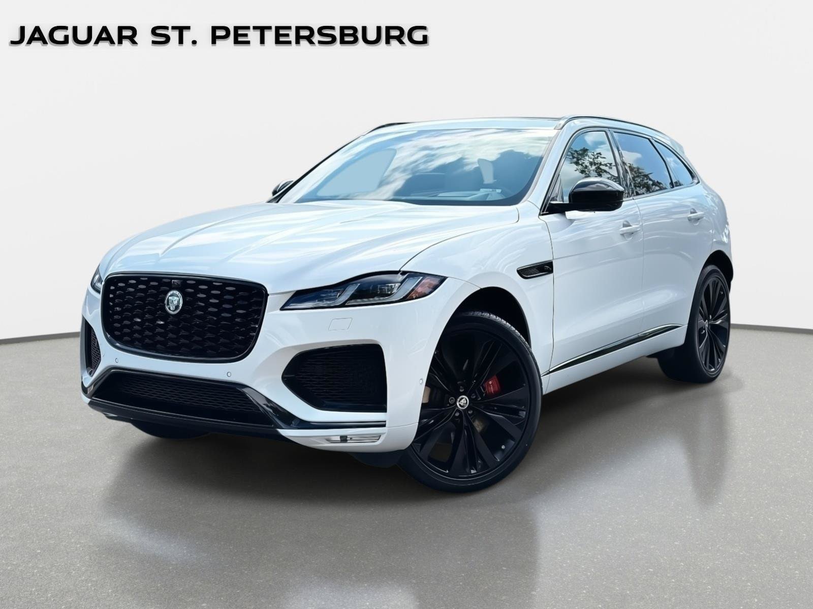 Used 2026 Jaguar F-PACE R-Dynamic S AWD/4WD image 1