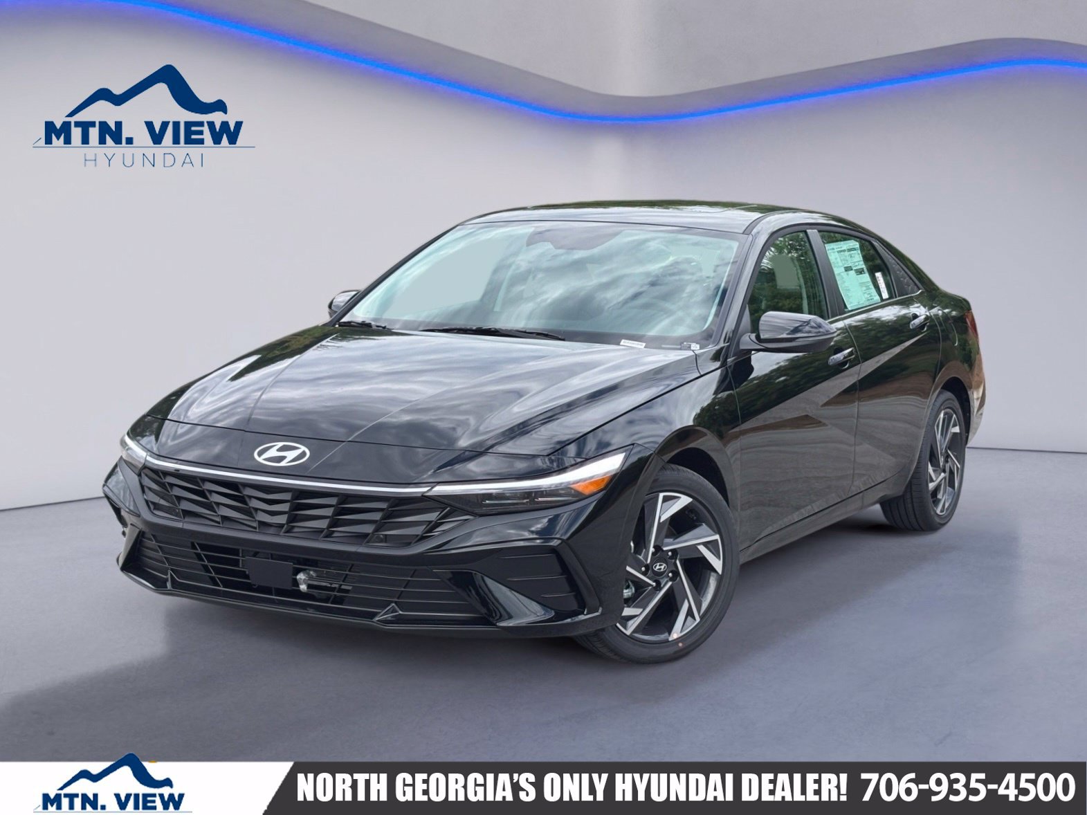 Used 2026 Hyundai Elantra Limited FWD image 1