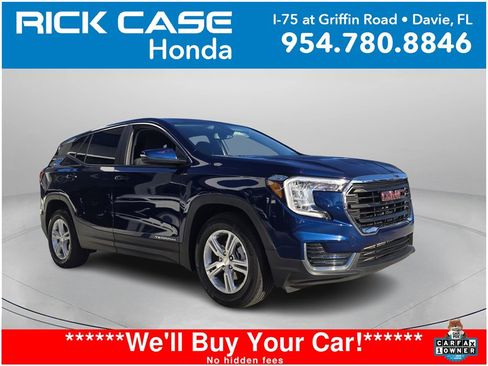 Used 2023 GMC Terrain SLE image 1
