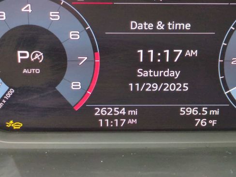 Used 2025 Audi Q3 2.0T Premium image 26