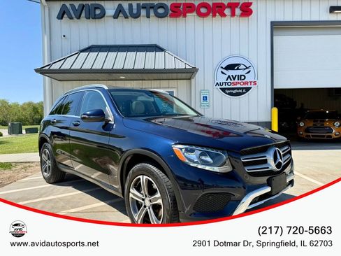 Used 2016 Mercedes-Benz GLC 300 4MATIC image 1