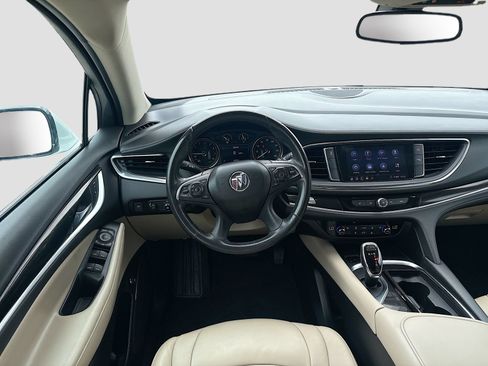 Used 2021 Buick Enclave Essence FWD image 22
