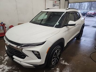Used 2025 Chevrolet TrailBlazer LT w/ LT Cold Weather Package